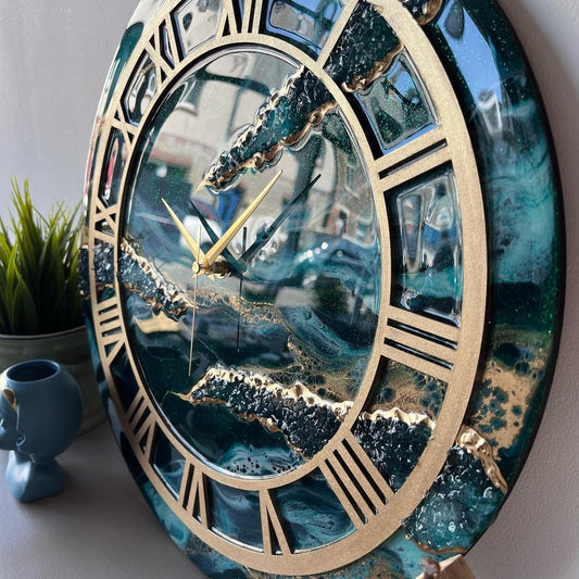 Maritime Elegance Resin Wall Clock – Handmade Luxury Resin Art
