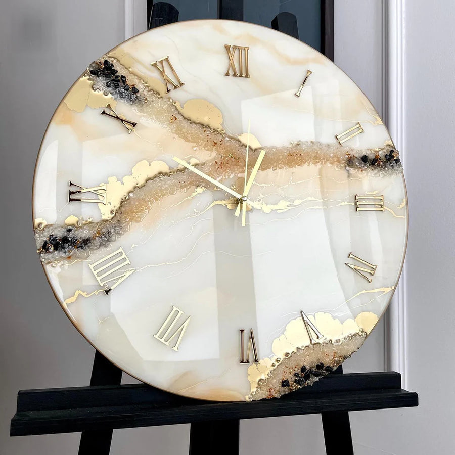 Soft Sandstone Luxe – Handcrafted Resin Wall Clock