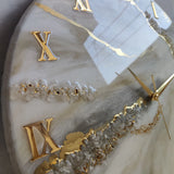 Cream Radiance Luxury Resin Wall Clock with Gold Veins – Handmade Designer Clock for Living Room - Image 6