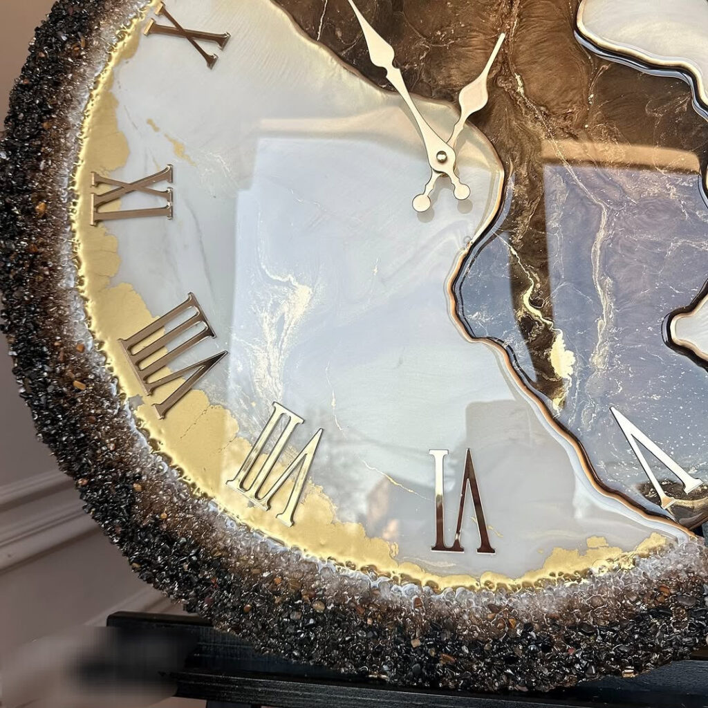 Chocolate Caramel Dust – Round Resin Wall Art Clock - Image 3