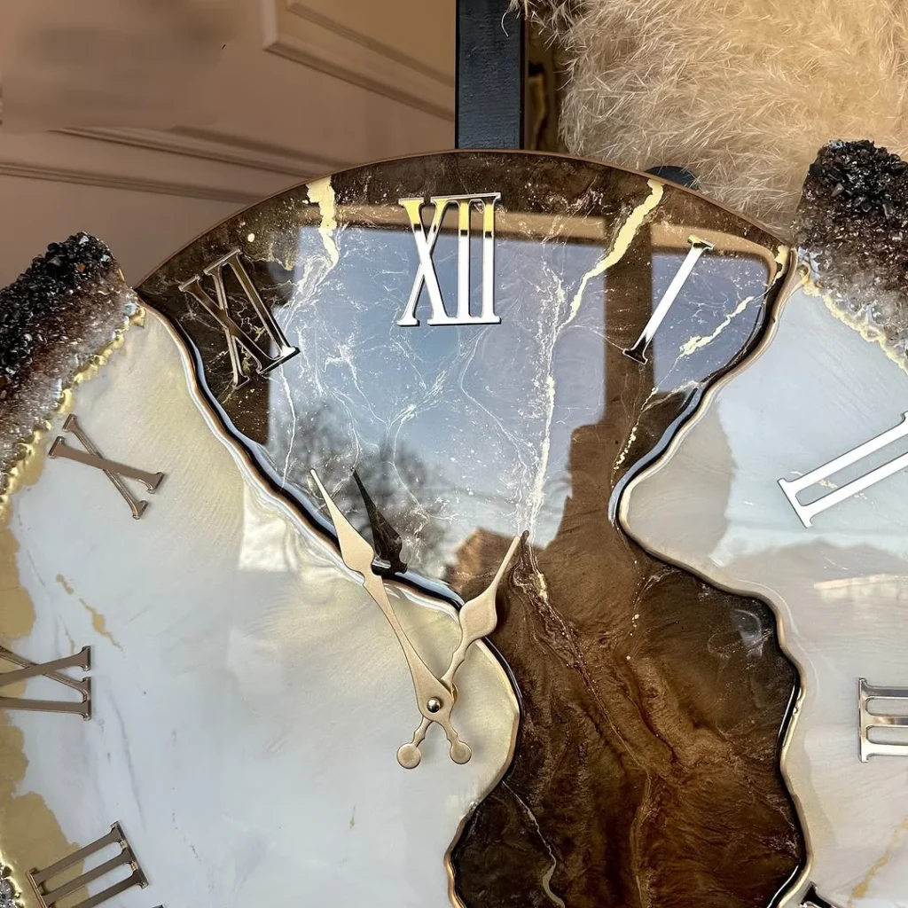 Chocolate Caramel Dust – Round Resin Wall Art Clock - Image 6