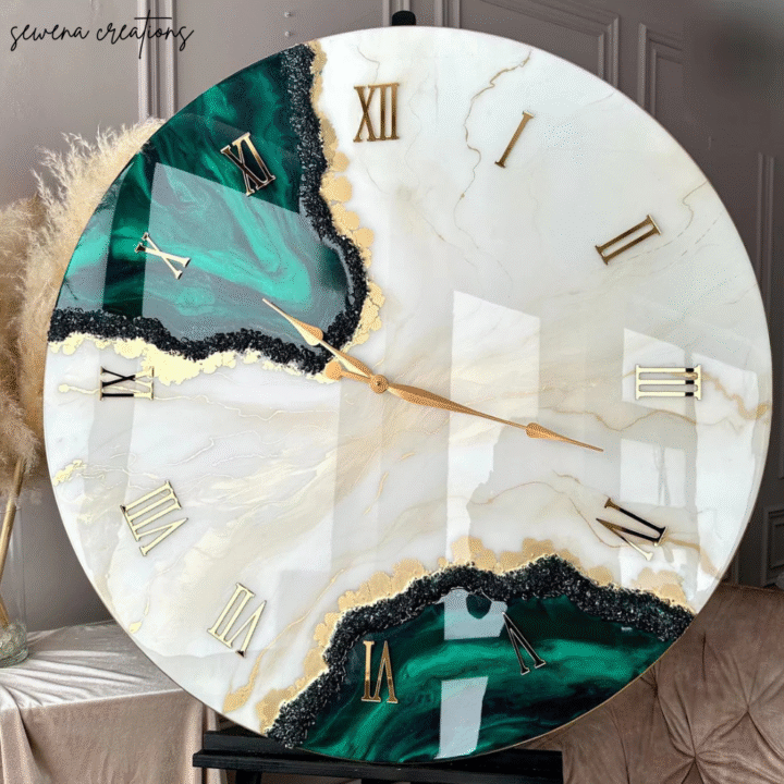 Emerald Mist Luxe – Green Resinart Clock
